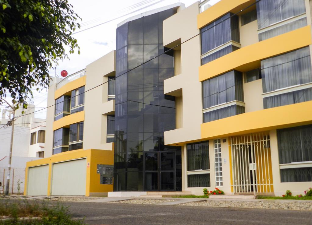 Trujillo El Golf Apartments Larrea Eksteriør billede